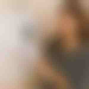 Portable Handheld Clothes Steamer, Quick Heat-Up, Powerful Wrinkle Removal, Travel-Friendly | STEAMY